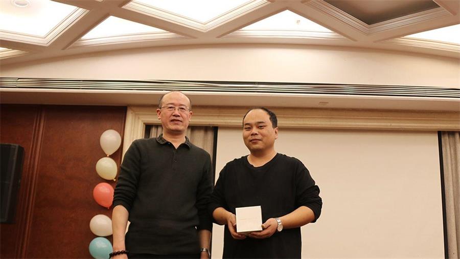 勇毅進(jìn)取，順風(fēng)飛揚(yáng) | 2023年 藍(lán)鵬測(cè)控年會(huì)  幸運(yùn)抽獎(jiǎng) 一等獎(jiǎng) 華為手表